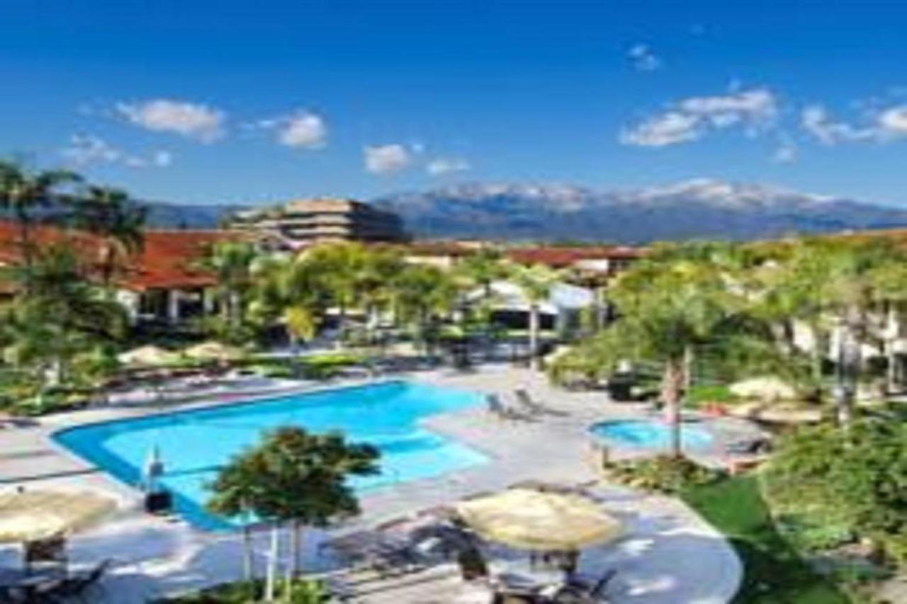 Готель Doubletree By Hilton Ontario Airport Екстер'єр фото